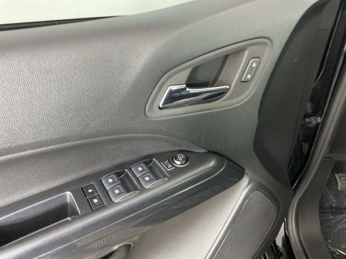 Used 2022 GMC Canyon AT4 image 12