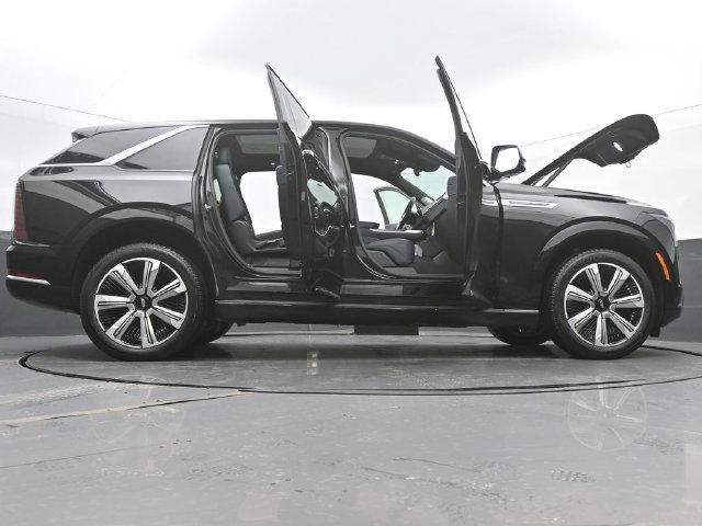 New 2025 Cadillac Escalade IQ Luxury 2 AWD/4WD image 63