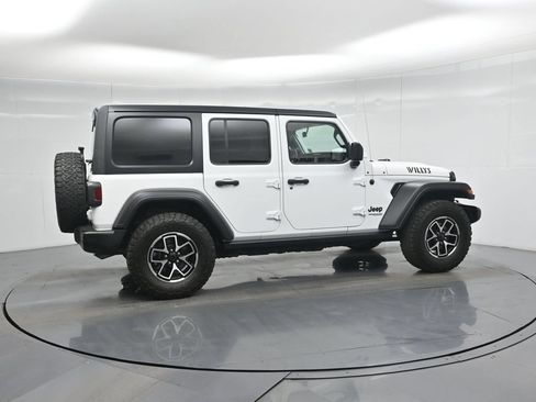 Used 2021 Jeep Wrangler Unlimited Sport AWD/4WD image 24