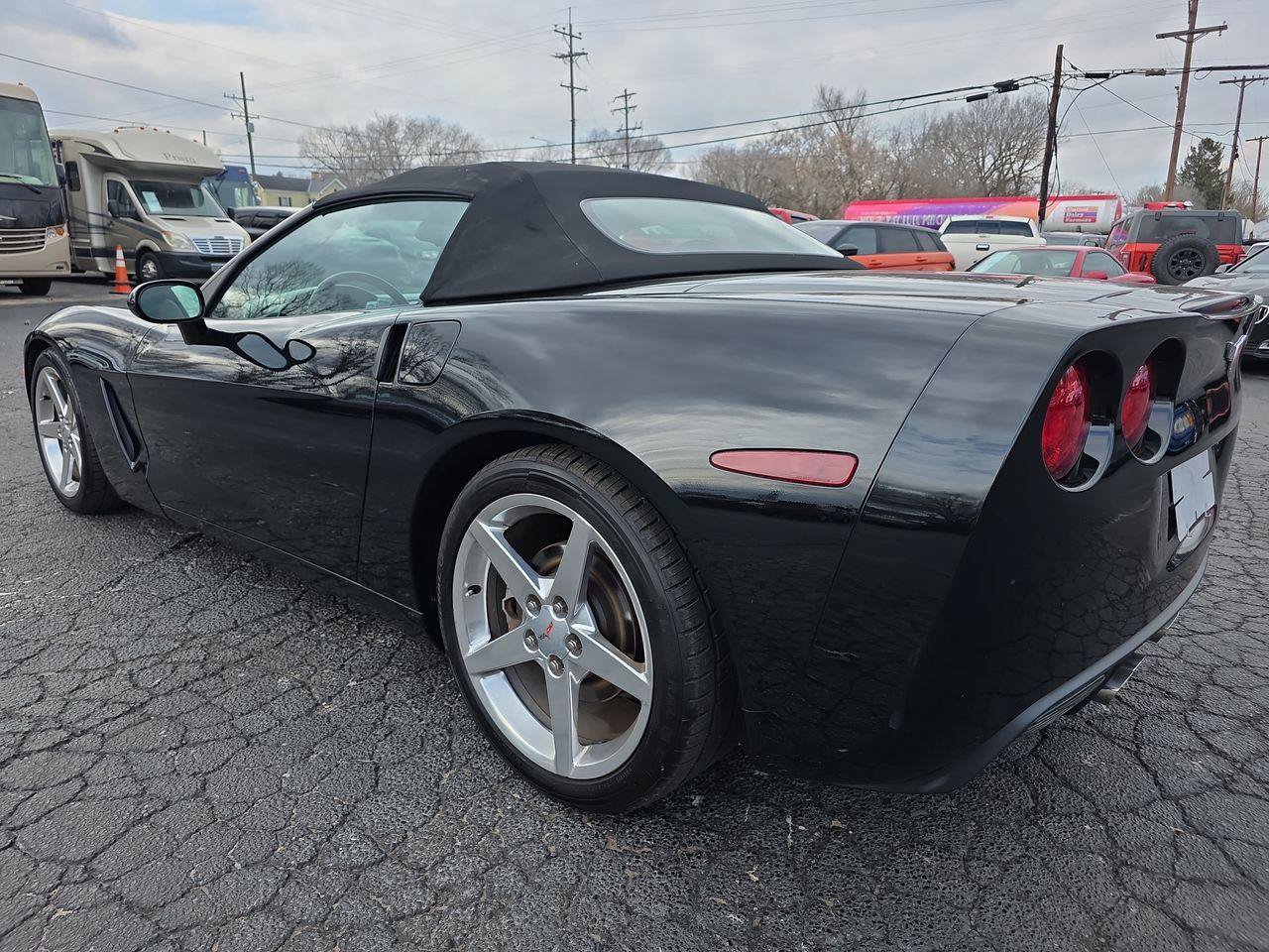 Used 2005 Chevrolet Corvette Convertible w/ Preferred Equipment Group RWD image 20
