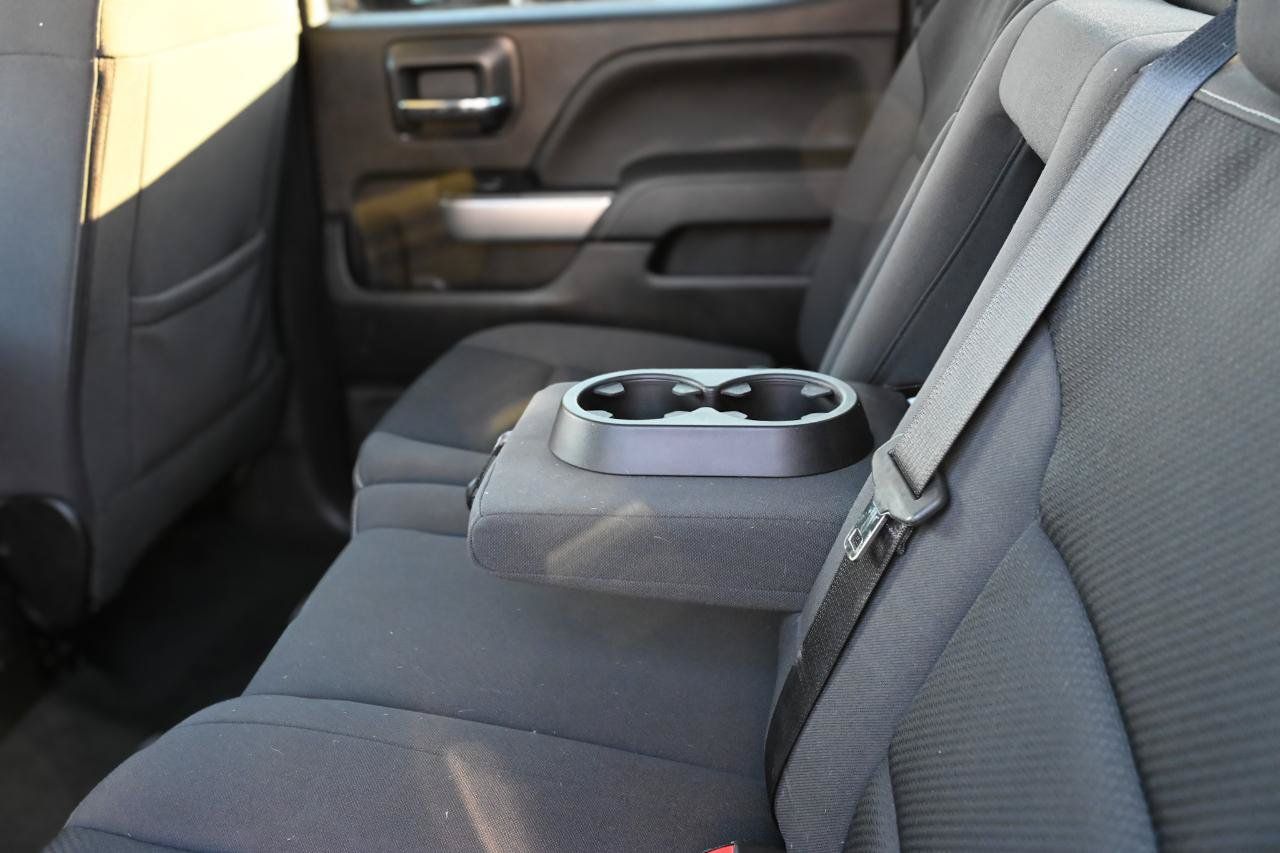 Used 2018 Chevrolet Silverado 1500 LT w/ All Star Edition AWD/4WD image 16