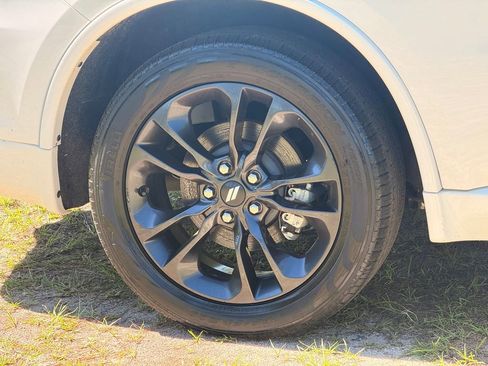Used 2025 Dodge Durango R/T w/ Blacktop Package AWD/4WD image 9