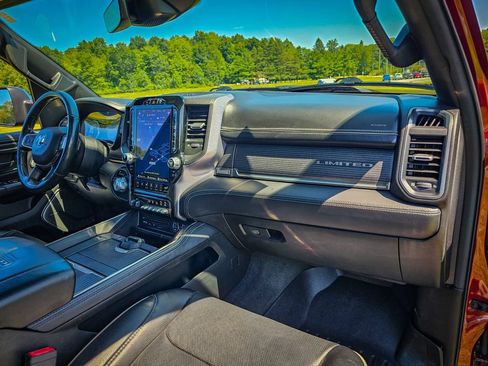 Used 2019 RAM 1500 Limited AWD/4WD image 47