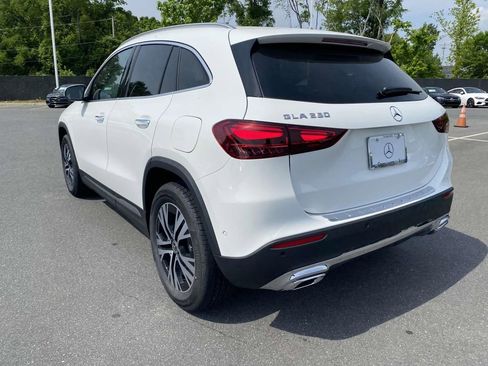 Certified 2025 Mercedes-Benz GLA 250 image 8