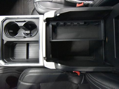 Used 2022 Ford F250 Lariat image 21