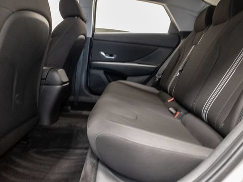 Used 2023 Hyundai Elantra SEL w/ Convenience Package FWD image 24