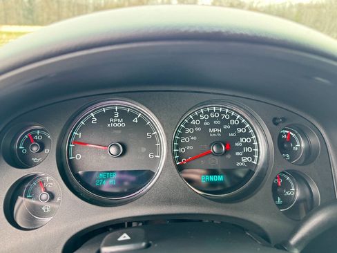 Used 2012 Chevrolet Tahoe LT image 8