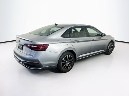Used 2023 Volkswagen Jetta Sport FWD image 9