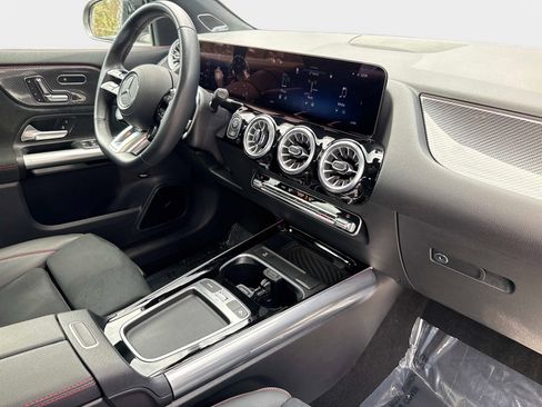 Used 2025 Mercedes-Benz GLA 35 AMG GLA 35 AMG image 26