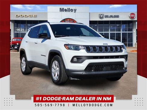 Certified 2024 Jeep Compass Latitude image 1