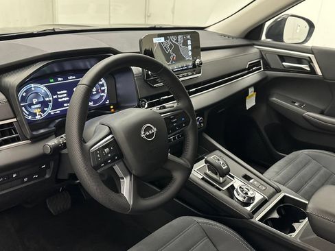 New 2026 Nissan Rogue SL AWD/4WD image 26