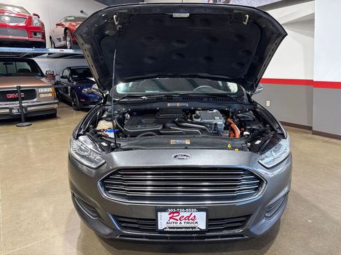 Used 2016 Ford Fusion SE image 68