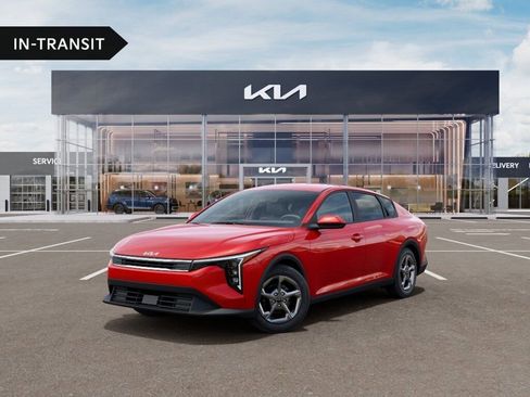 New 2026 Kia K4 LXS image 1