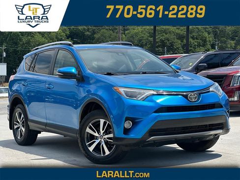 Used 2018 Toyota RAV4 XLE w/ Plus Extra Value Package FWD image 1