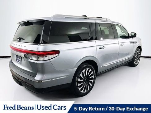Certified 2024 Lincoln Navigator L Black Label AWD/4WD image 10