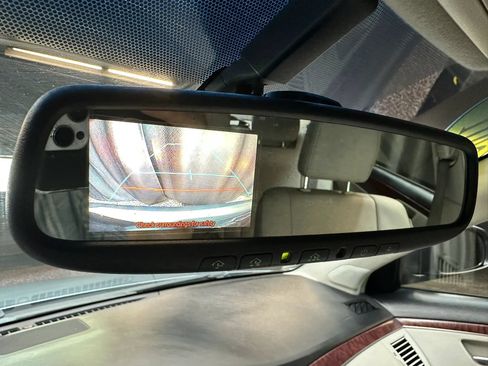 Used 2011 Toyota Avalon FWD image 17