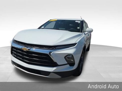 Used 2025 Chevrolet Blazer LT FWD image 5
