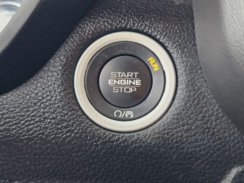 Used 2022 RAM 1500 Big Horn RWD image 24