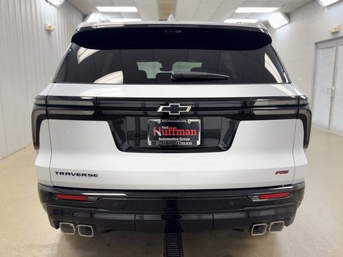 New 2026 Chevrolet Traverse RS image 6