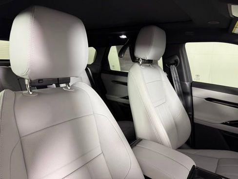 Used 2026 Land Rover Range Rover Evoque S AWD/4WD image 34
