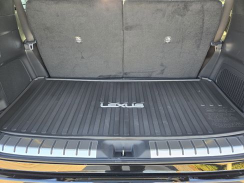 New 2026 Lexus TX 500h AWD image 22