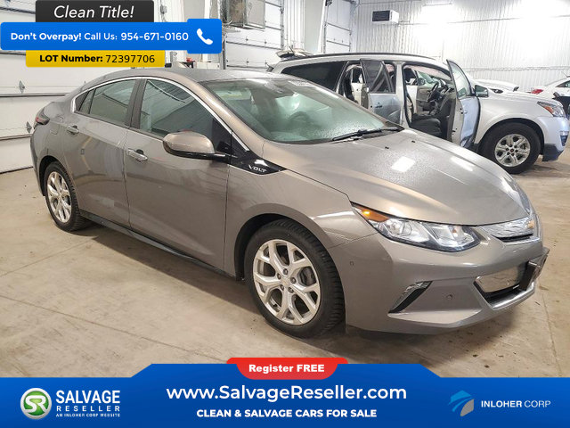 Used 2017 Chevrolet Volt Premier w/ Driver Confidence II Package FWD image 5