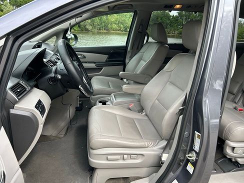 Used 2014 Honda Odyssey EX-L image 14