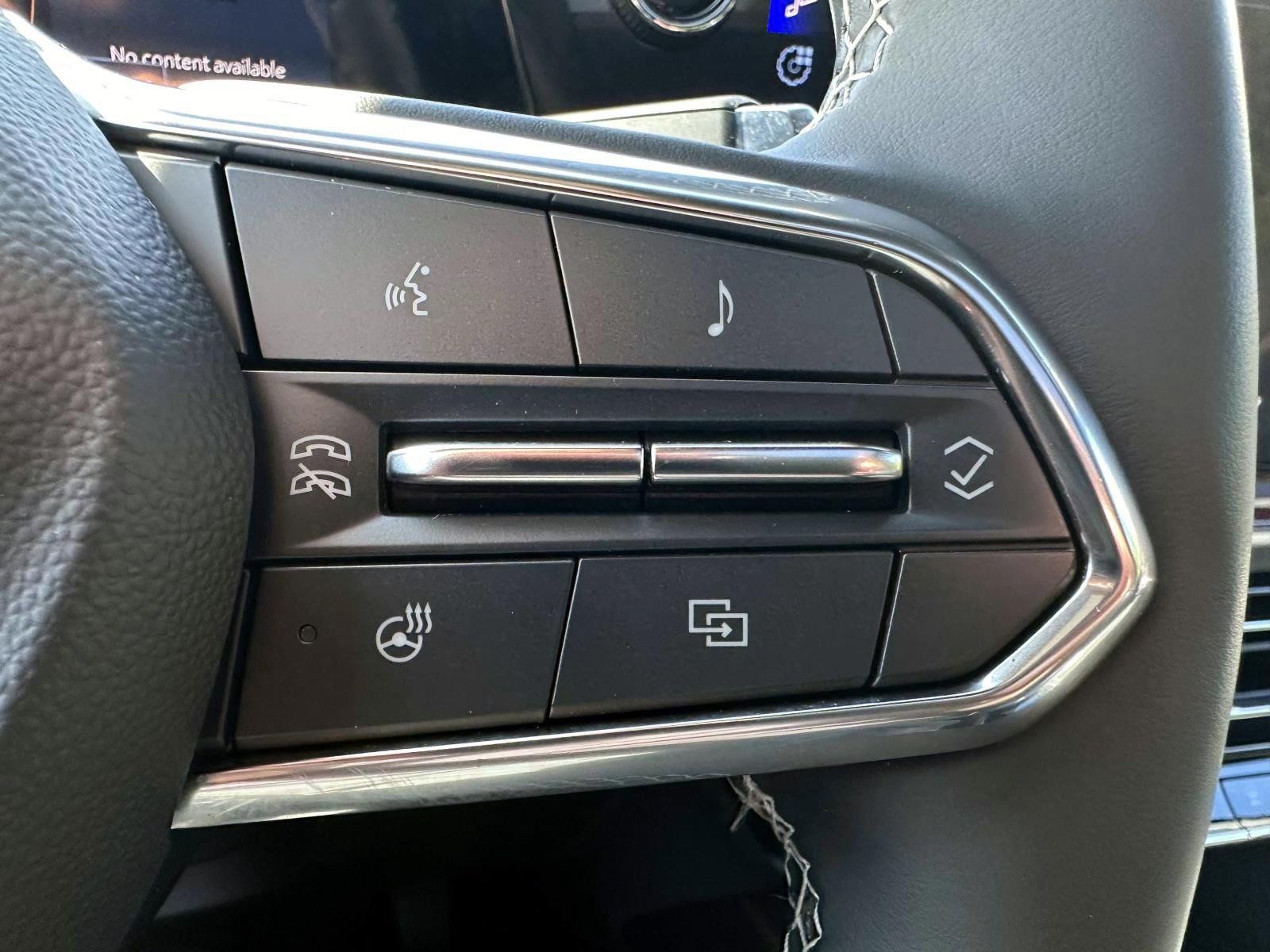 Used 2024 Chevrolet Traverse Z71 w/ Enhanced Driving Package AWD/4WD image 19