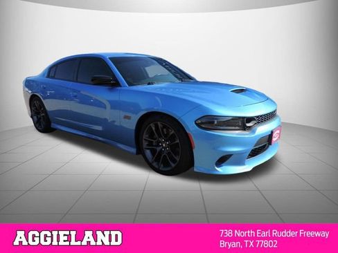 Used 2023 Dodge Charger Scat Pack w/ Technology Group RWD image 3
