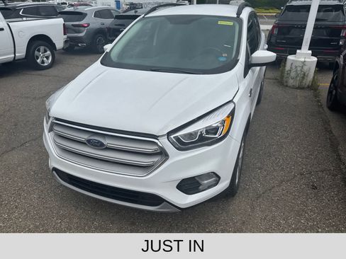 Used 2018 Ford Escape SEL FWD image 1