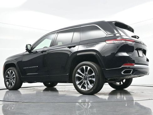 Used 2023 Jeep Grand Cherokee Overland w/ Luxury Tech Group IV image 44