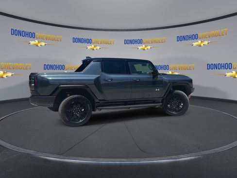 Used 2025 GMC Hummer EV 2X AWD/4WD image 11