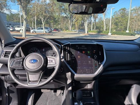 Certified 2024 Subaru Ascent Premium w/ Convenience Package image 7