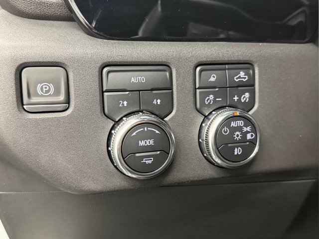 Used 2023 GMC Sierra 1500 Elevation w/ Elevation Premium Package AWD/4WD image 12