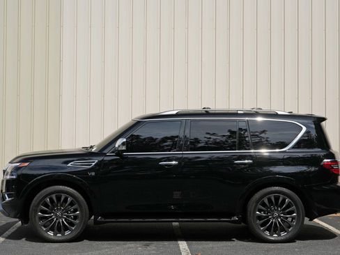Used 2022 Nissan Armada Platinum RWD image 53