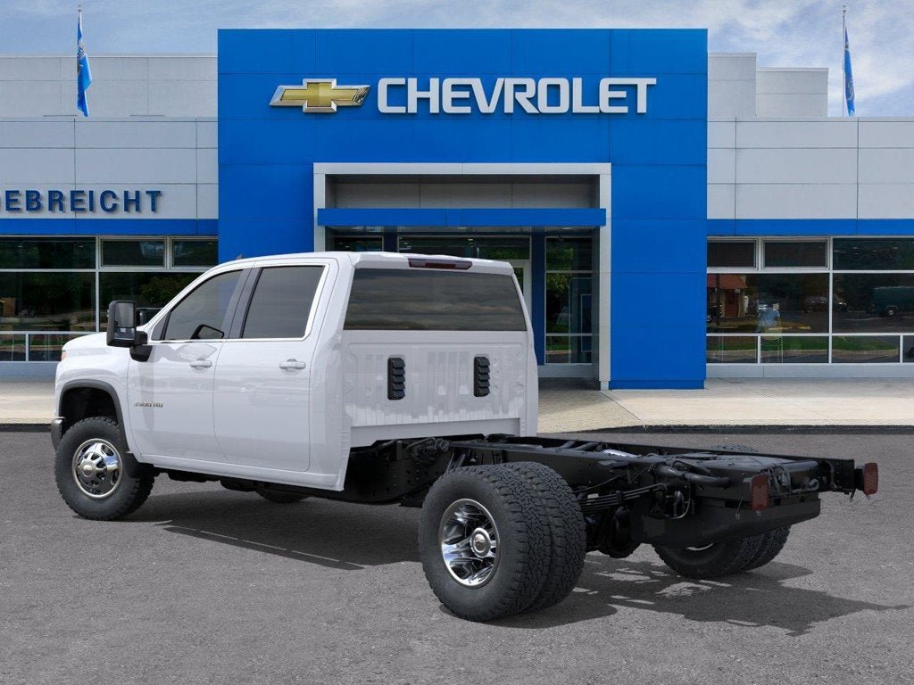 New 2026 Chevrolet Silverado 3500 LT w/ Convenience Package AWD/4WD image 3