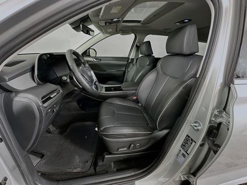 Used 2023 Hyundai Palisade SEL w/ Premium Package FWD image 21