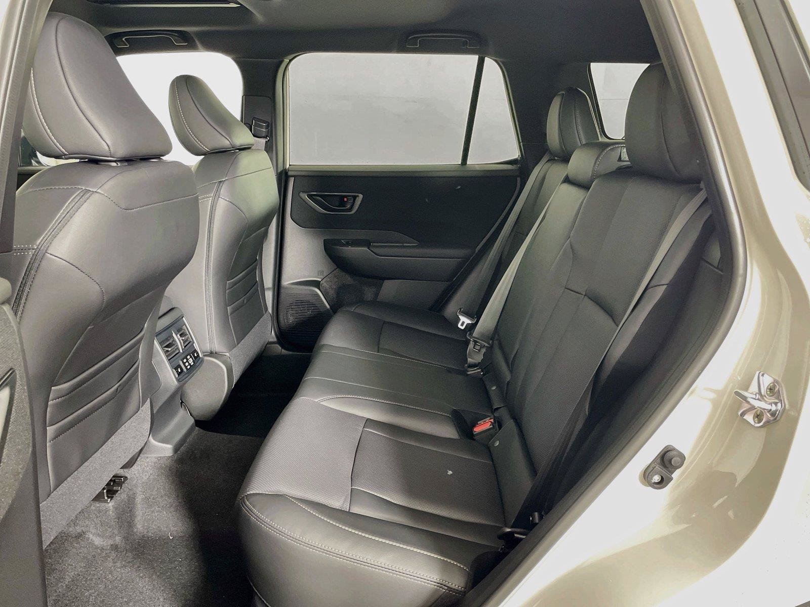 New 2026 Subaru Outback Limited AWD/4WD image 11