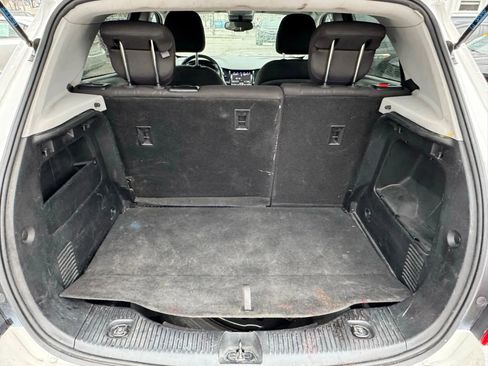 Used 2020 Chevrolet Trax LT image 9