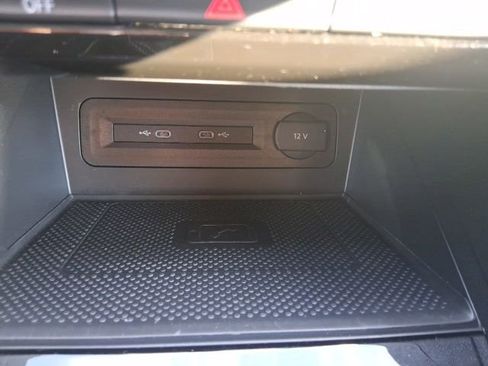 Used 2022 Volkswagen Atlas SE w/ Black Wheel Package image 30