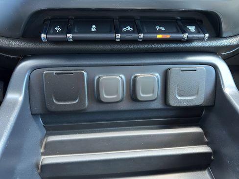 Used 2018 Chevrolet Silverado 3500 LTZ w/ Duramax Plus Package AWD/4WD image 19