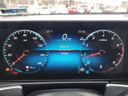 Used 2023 Mercedes-Benz GLB 250 image 20