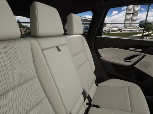 New 2026 BMW X1 xDrive28i w/ Technology Package image 12