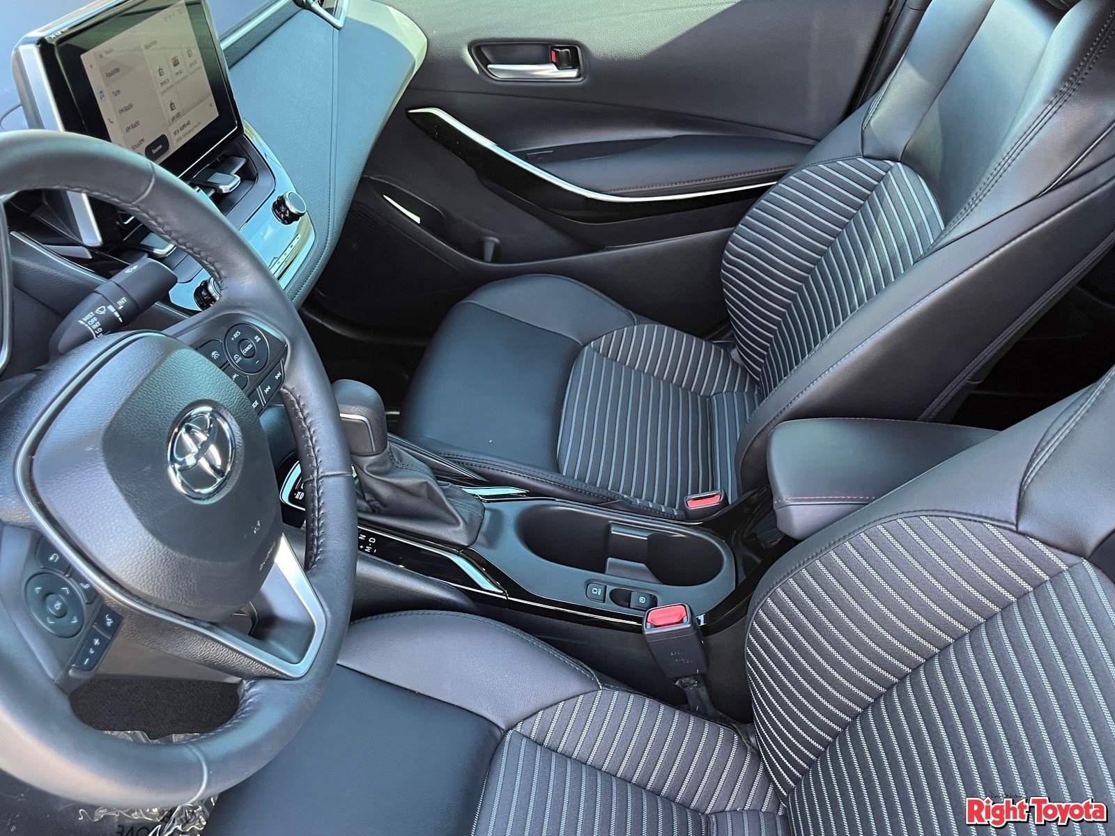 Certified 2024 Toyota Corolla XSE FWD image 21