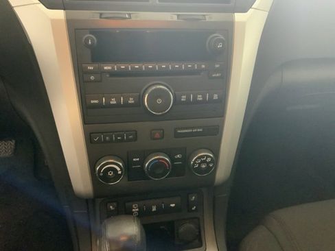 Used 2012 Chevrolet Traverse LT w/ All-Star Edition image 24