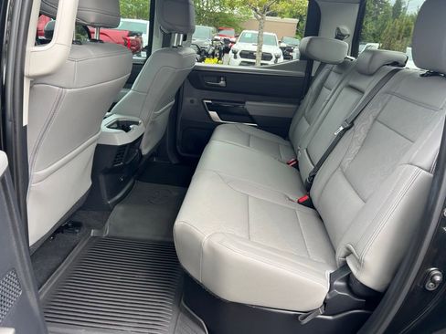 Used 2023 Toyota Tundra Limited w/ TRD Off-Road Package AWD/4WD image 17