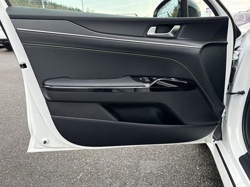 New 2026 Kia K5 GT FWD image 17