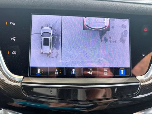 Used 2022 Cadillac XT6 Premium Luxury w/ Platinum Package AWD/4WD image 20