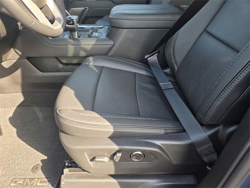 Used 2026 GMC Sierra 1500 Denali w/ Denali Reserve Package image 23