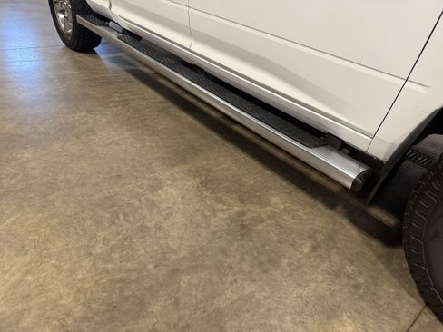 Certified 2017 RAM 1500 Big Horn AWD/4WD image 7